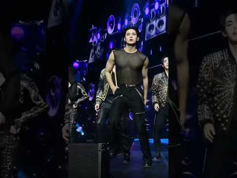 Slow Mo Mingyu S Body Roll Betsinbulacan Mingyu Seventeen