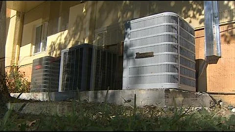 Does your landlord have to replace / repair your broken air conditioner ?