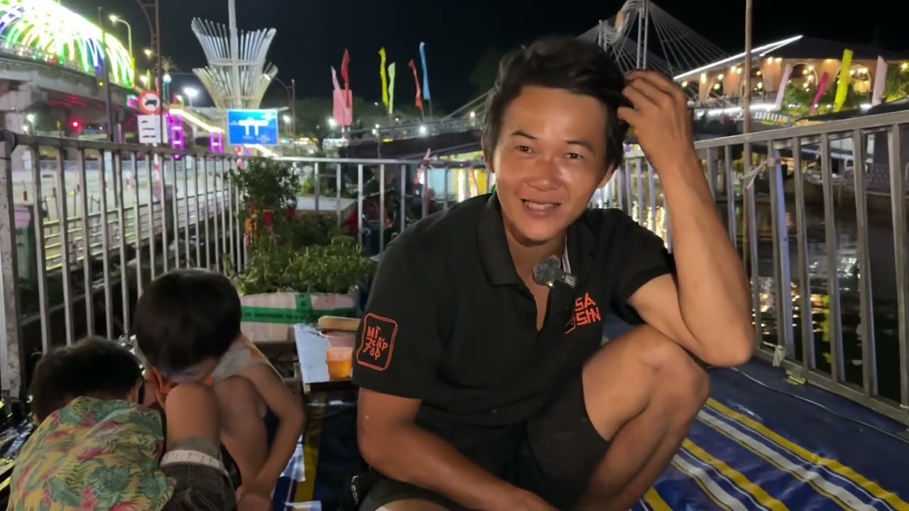 Trọng Sún Bán Máu Có Biến Nhận Tin Từ Ông TòTe Lúc Nữa Đêm Đang Ngồi Giao Lưu Văn Nghệ 