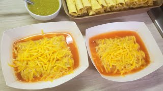 Chico&#39;s Tacos al estilo de Sandy (flautas ahogadas)