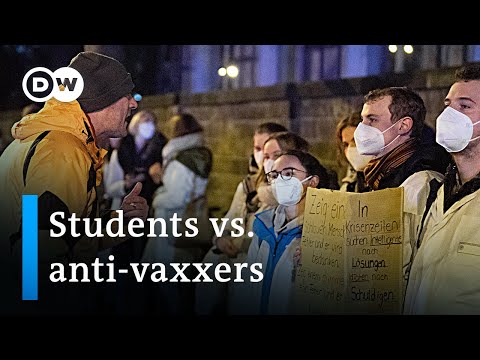 Medical students confront COVID-protesters in Germany