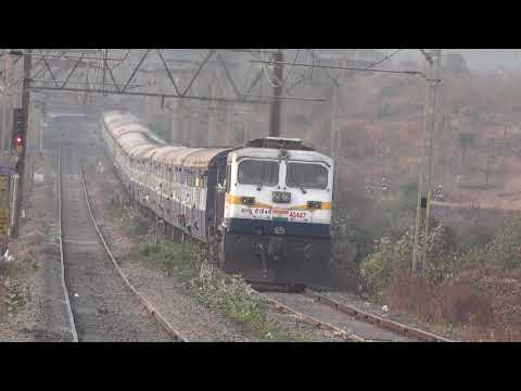 Magnificient Bhor Ghats Monster Climb By 23 Coach Konark Express With 15,200Hp Strong Locomotives !