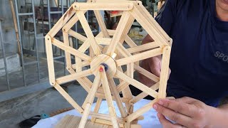 Easy Invention - How To Make A Ferris Wheel with Ice Cream Sticks