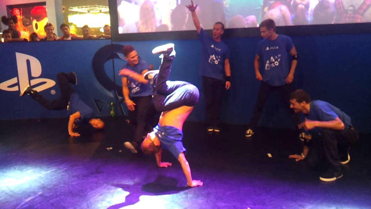 Flying Steps Compagnie (Last Show) - Gamescom 2013 - Playstation Stand