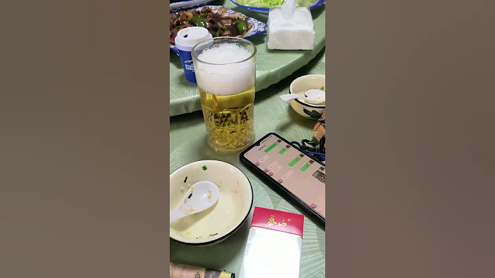#大美江蘇 #好客江蘇 白酒＋黃酒＋啤酒，又給整斷片了，江蘇，空氣好，經濟好，美女也好 - 天天要聞