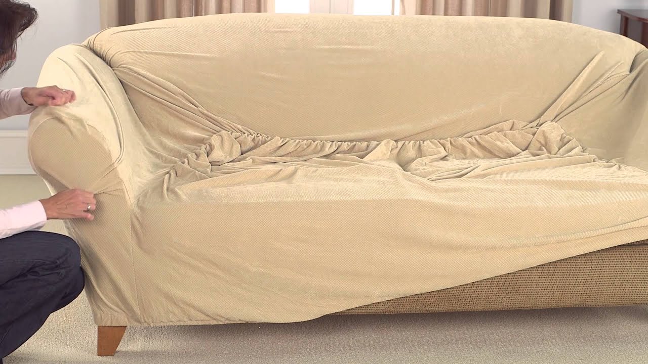 HOW DO I KEEP MY COUCH COVERS FROM SLIDING? – HOTNIU