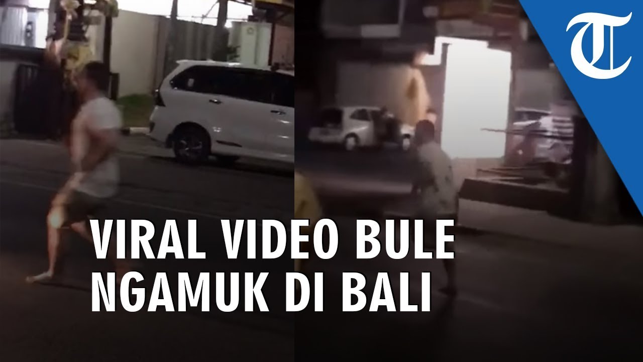 VIDEO Bule Ngamuk Perlihatkan Tendangan Kungfu dan Tabrakan Diri ke Mobil, Si Pemotor Tersungkur camera iphone 8 plus apk