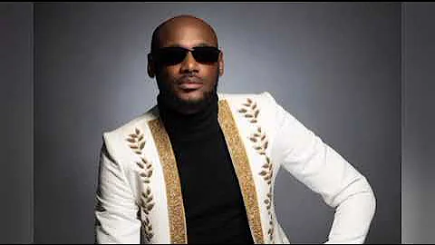 2 Face Idibia Sends Money To Davido.