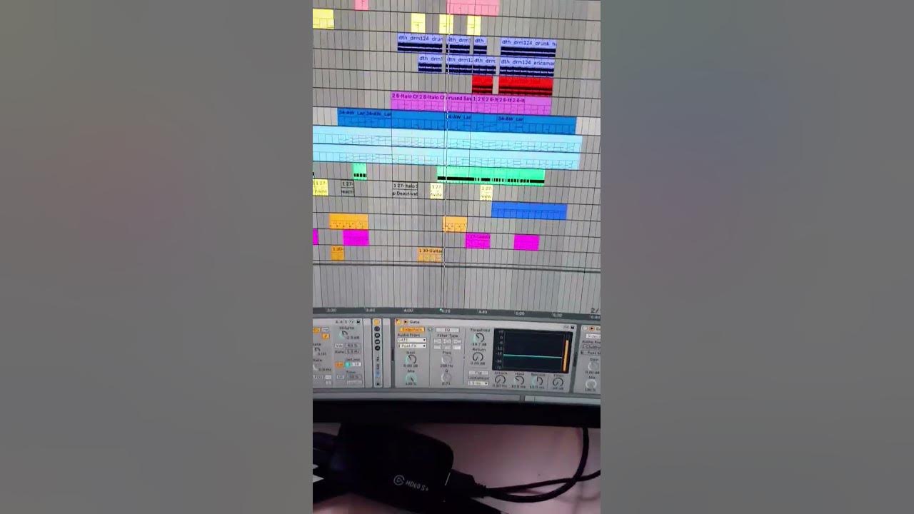 Donk bass and gated pads in ableton and using text to speech to