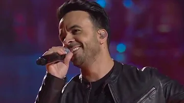 Luis Fonsi - Against All Odds (Phil Collins) 2017