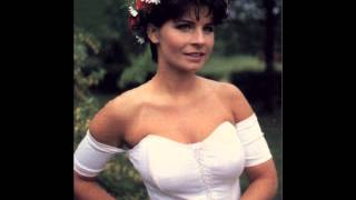 Watch Carola You Light Up My Life video