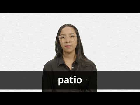 How to pronounce PATIO in Latin American Spanish by Spanish with Collins Dictionary