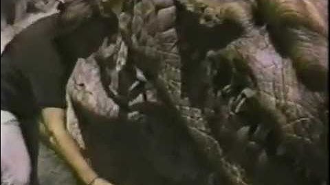 GODZILLA® (1998) - TV Program #2: Mega Movie Magic "Behind The Scenes"