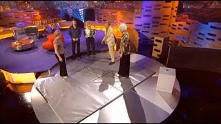 Graham Norton Show 2007-S1xE8 Barbara Windsor, Robert Webb-part 2