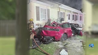 Homeowner, neighbors recall crash into home