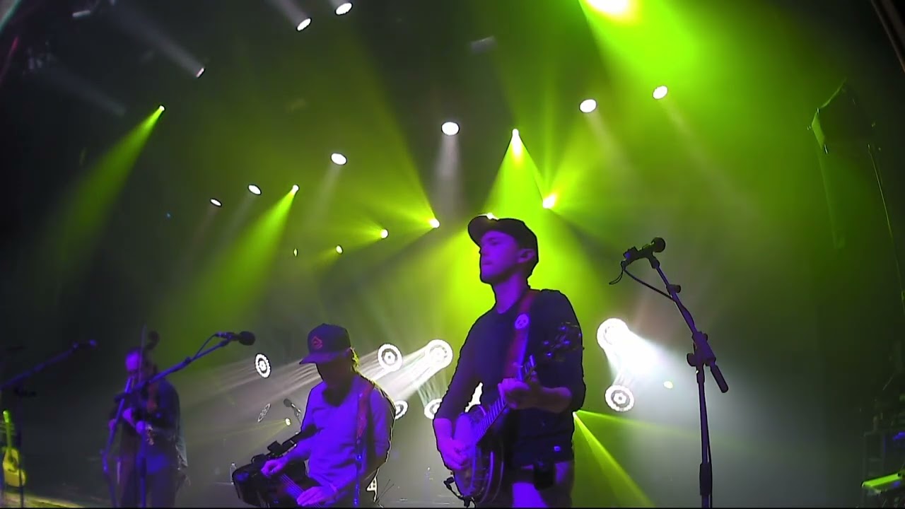 YouTube에서 The Infamous Stringdusters - "Planets + Hard Line" 보기 YouTube에서 The Infamous Stringdusters - "Planets + Hard Line" 보기