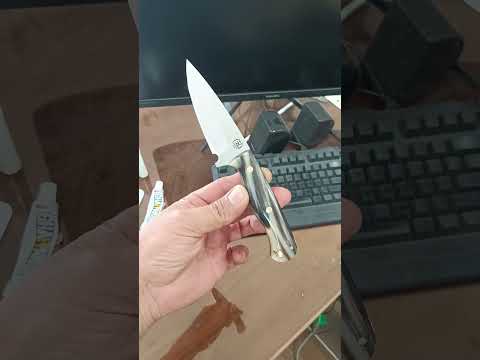 زیباترین چاقوی دستساز با دسته شاخ قوچ سایز مناسب وعالی برای سرکمر یا داخل کوله