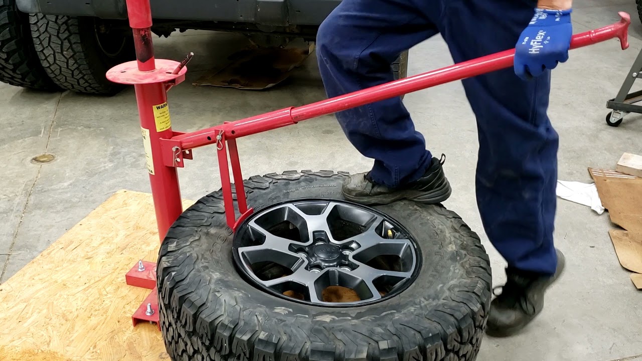 Jeep JL TPMS Sensor removal DIY - YouTube