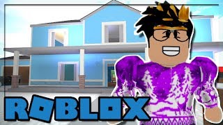 REVISITING MY OLD TOWN IN ROBLOX! (RoCitizens)