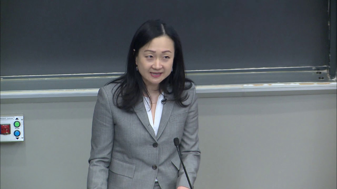 Min Jin Lee speaking about refugees - YouTube