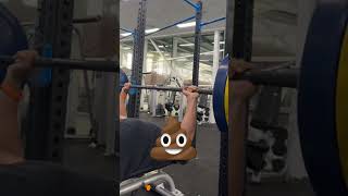 He Farts During His Bench Press Set And This Is What Happens