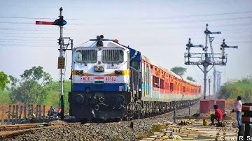 Beauty of SEMAPHORE SIGNAL | Soon Become History | Saurashtra | Indian Railways
