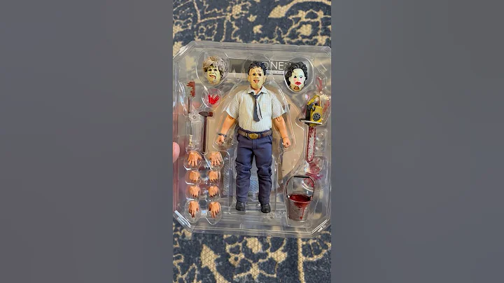 Mezco 1:12 The Texas Chainsaw Massacre (1974): Leatherface Action Figure