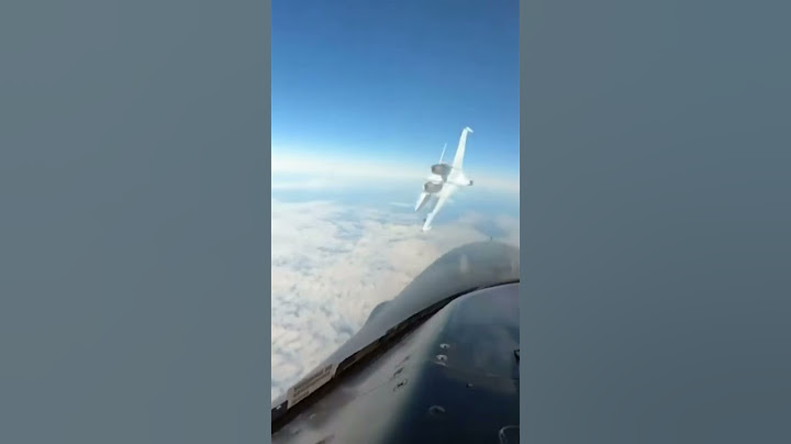 Russian fighter makes risky maneuver to intercept U.S. aircraft #aviation