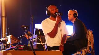 Frank Ocean - Pink + White [Live at Way Out West] (10\/08\/17)