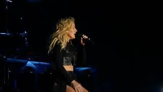 Ellie Goulding perform 'When Doves Cry' &  'Lights' at Coachella in 2016