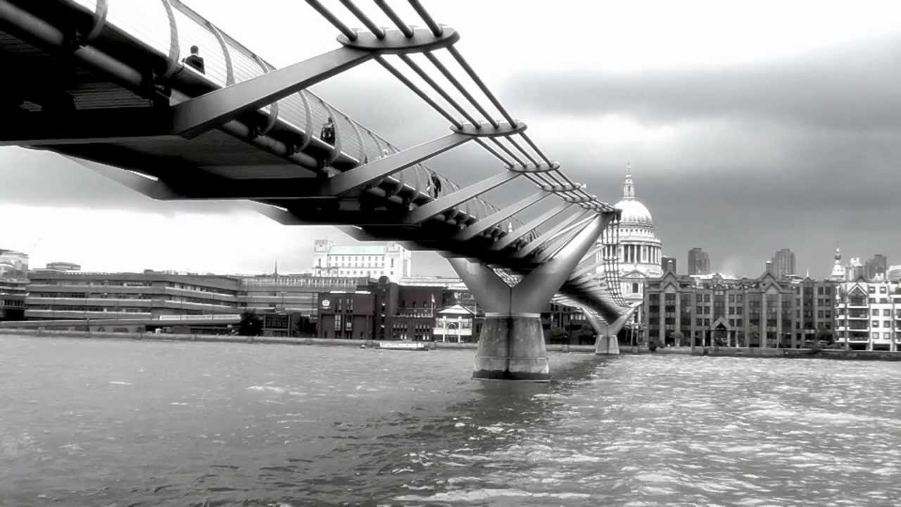 OneMinute - Millennium Bridge London - YouTube