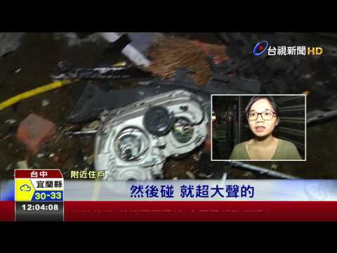 逆撞路邊車衝豬肉攤賓士變火球駕駛亡