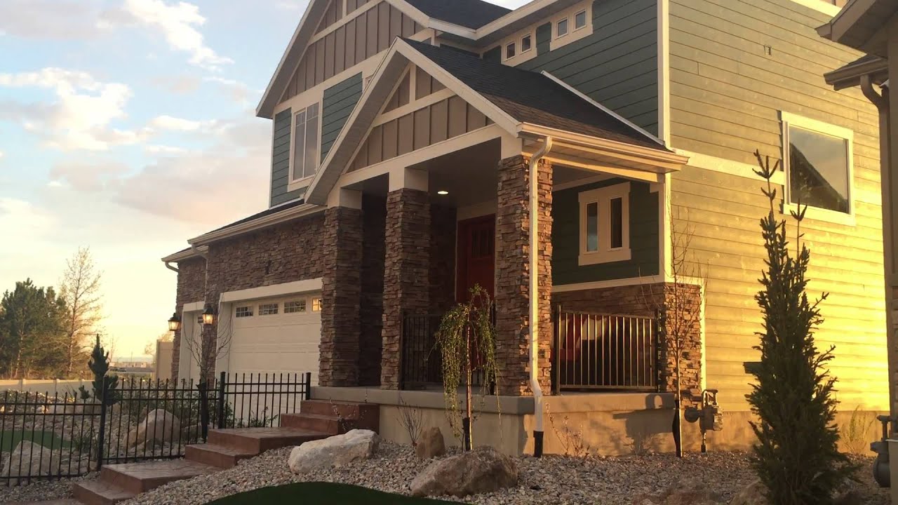 The TRU Group, with Presidio Real Estate presents Woods Park