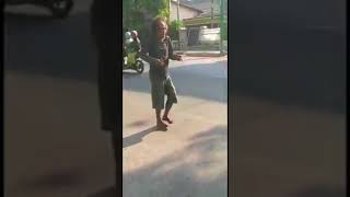 Download Lagu Wong edan MP3