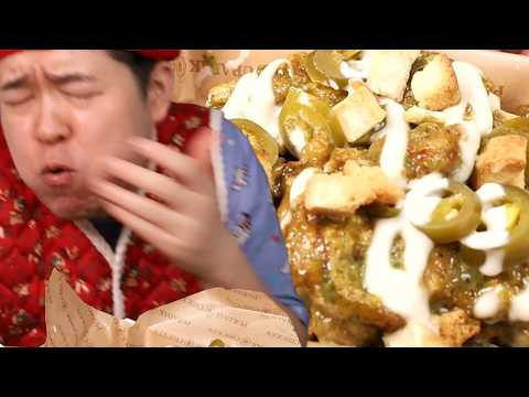 맛있다고 소문났던데 <strong>안성재</strong> 치킨 먹방
