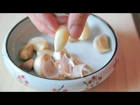 蒜頭變好剝了！三種蒜頭去皮方法(three ways to peel garlic）