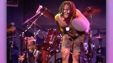 Majek Fashek Inna New York (live)