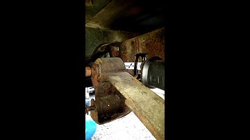 Removing rusted bolts from leaf spring bushing
