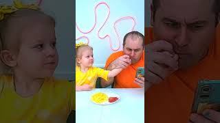 Dad bites baby’s gumball finger 😫👶😱😭😂