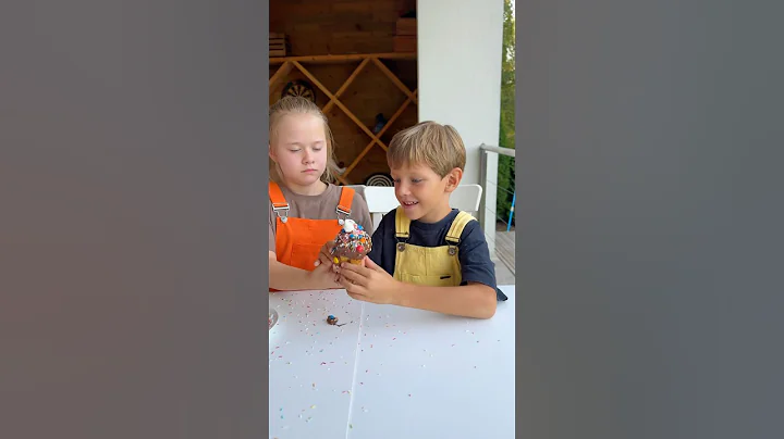 Cooking in every family 😁 @yes_blondy #shorts #gamtng #funny