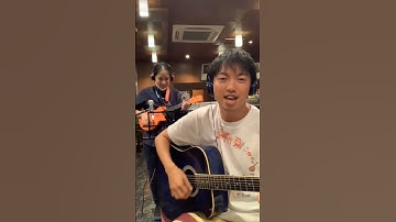 Thumbnail of 【Slow&Easy/平井大】練習無しで突然弾いてみたDining BLUE B'z レイミさんとコラボ #ギター弾き語り #ウクレレ弾き語り