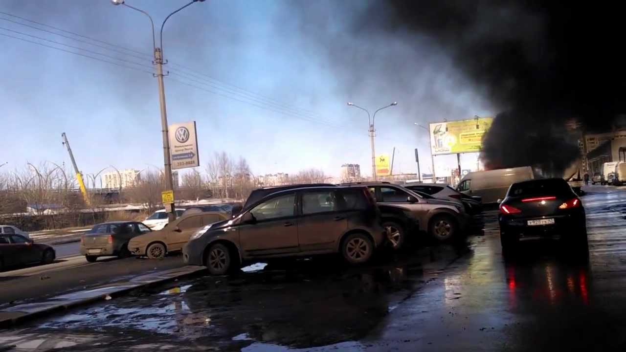 Медведь сгорел в машине Медведь сгорел в машине