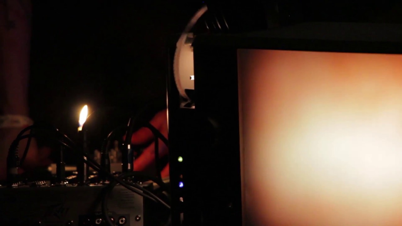 BED DATARIES @ L'EMBOBINEUSE - MUFF 2018