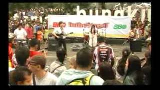 In The Street 4 Seg 1
