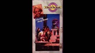 Barney - She Waded In The Water Cette Instrumentation