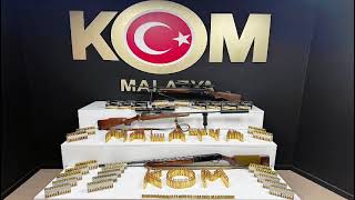 Malatya'da Cephanelik Gibi Evlere Baskın: Çok Sayıda Silah Çıktı