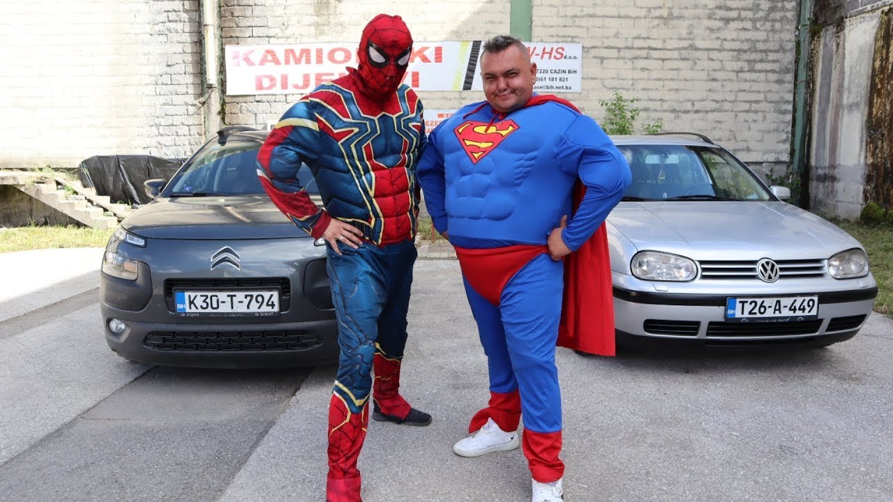 SpiderMan VS Superman - Crazy Race