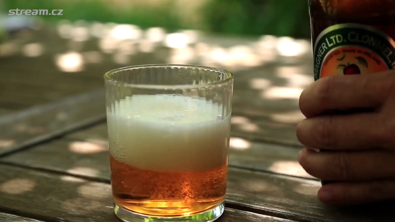 Proč tam, kde bohatě stačí jen jablka, cpou výrobci chemii? Anebo koncentrát místo jablek?