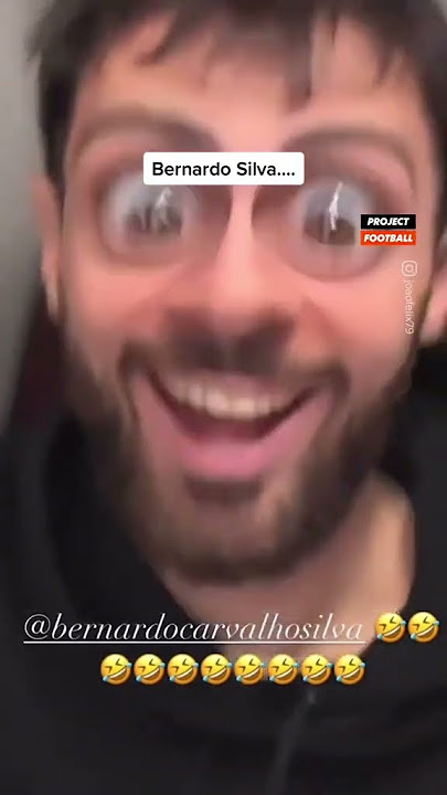 Bernardo Silva and Joo Flix seemed to be having too much fun on the Portugal team bus #football #sh