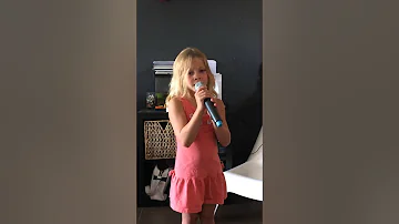 Carla B - 8 ans - "Je suis malade" - Serge Lama - Lara Fabian